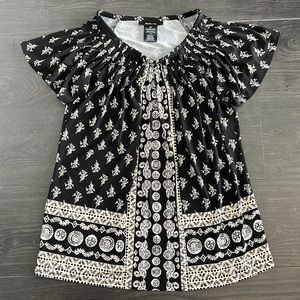 Style & Co. Black and White Patterned Top
